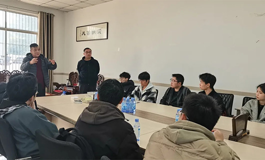 Campus-Enterprise Collaboration | Jiangnan University Visits Huayan for Employment Initiative